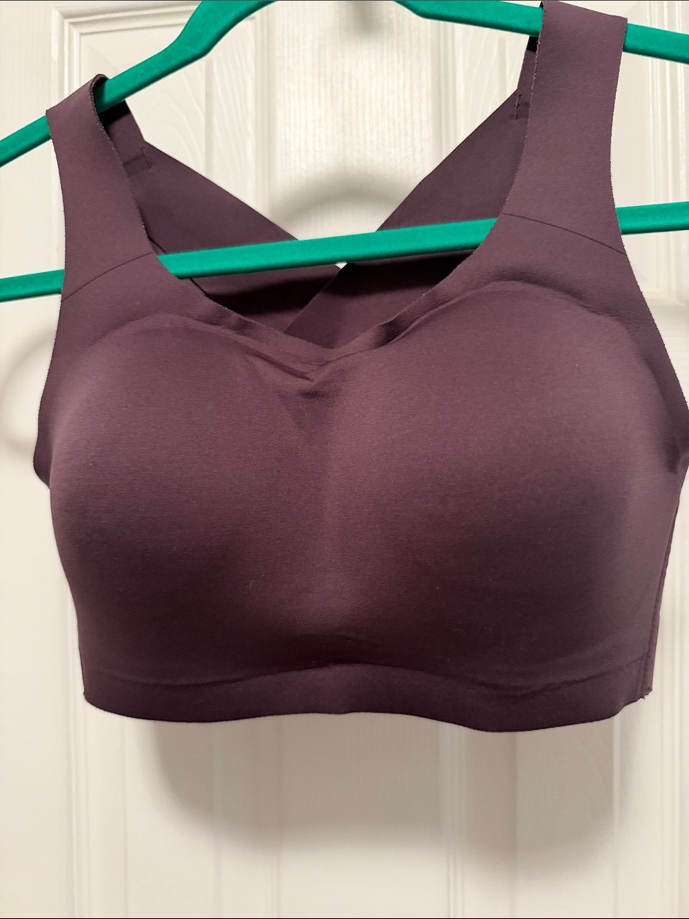 Women’s plum color Lululemon size 34 D exercise top